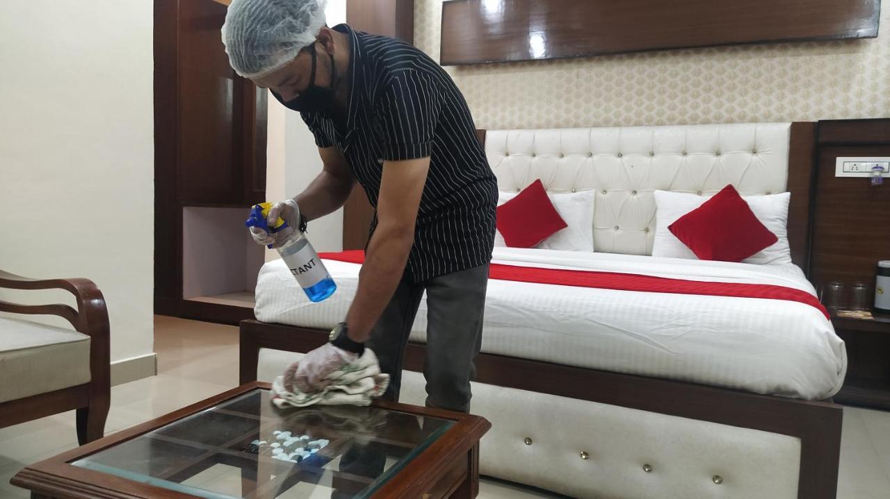 Hotel Eurasia Mohali international airport Zirakpur Esterno foto