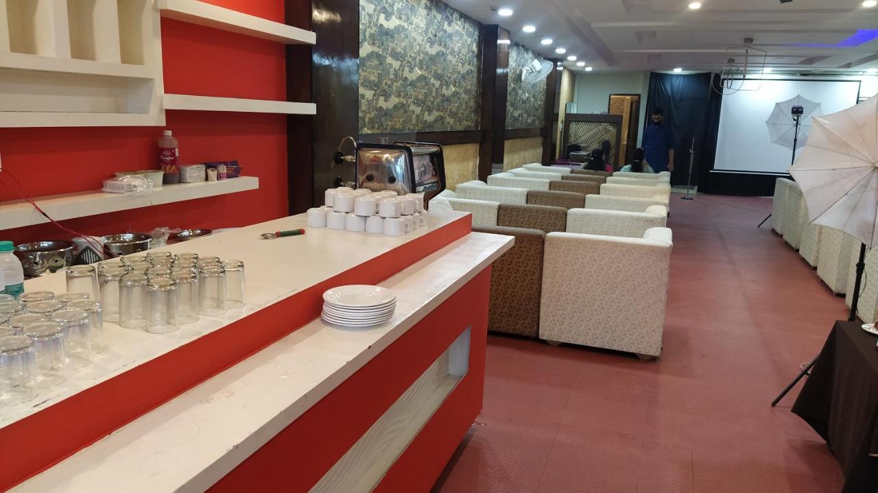 Hotel Eurasia Mohali international airport Zirakpur Esterno foto