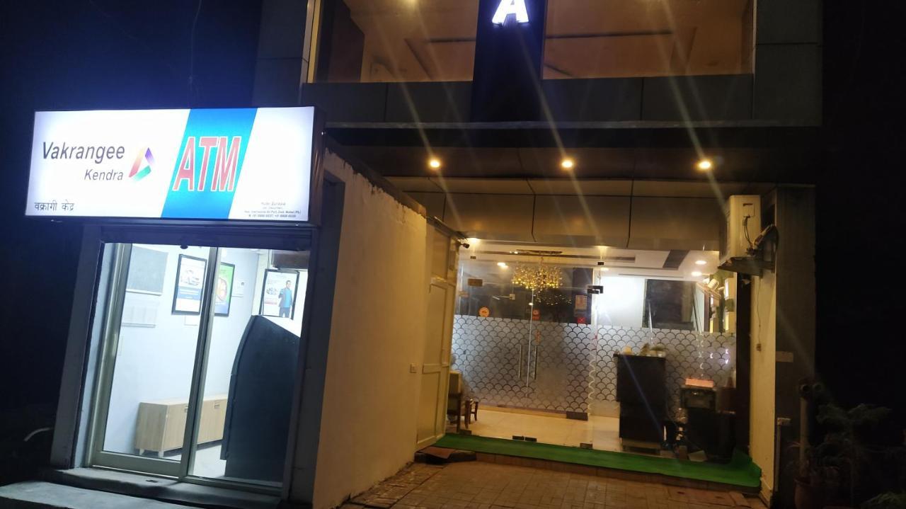 Hotel Eurasia Mohali international airport Zirakpur Esterno foto