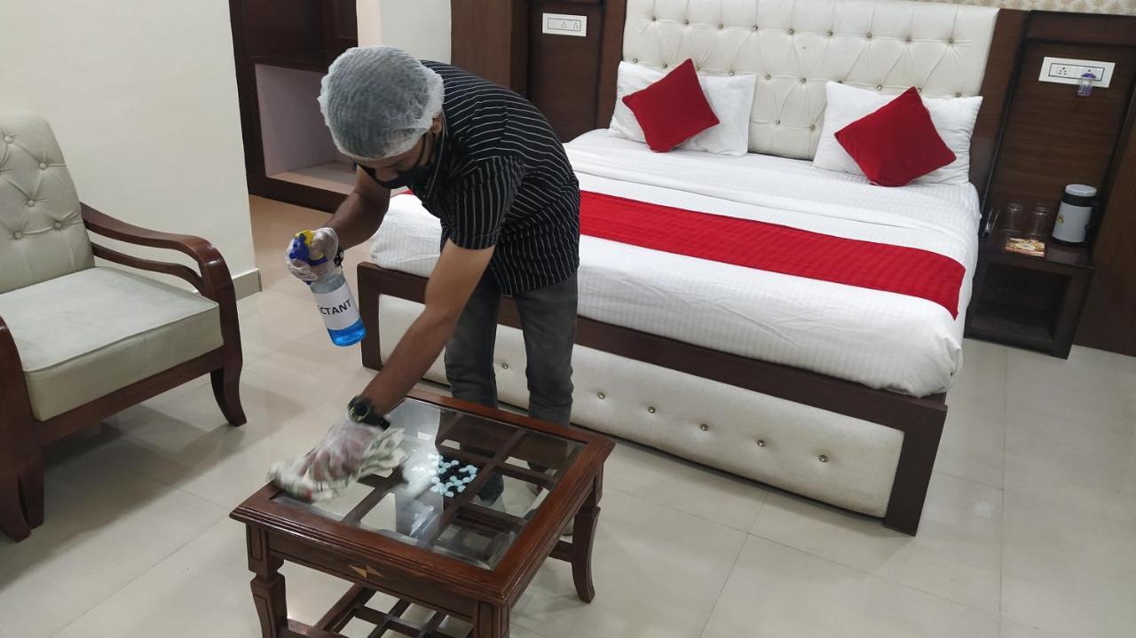 Hotel Eurasia Mohali international airport Zirakpur Esterno foto